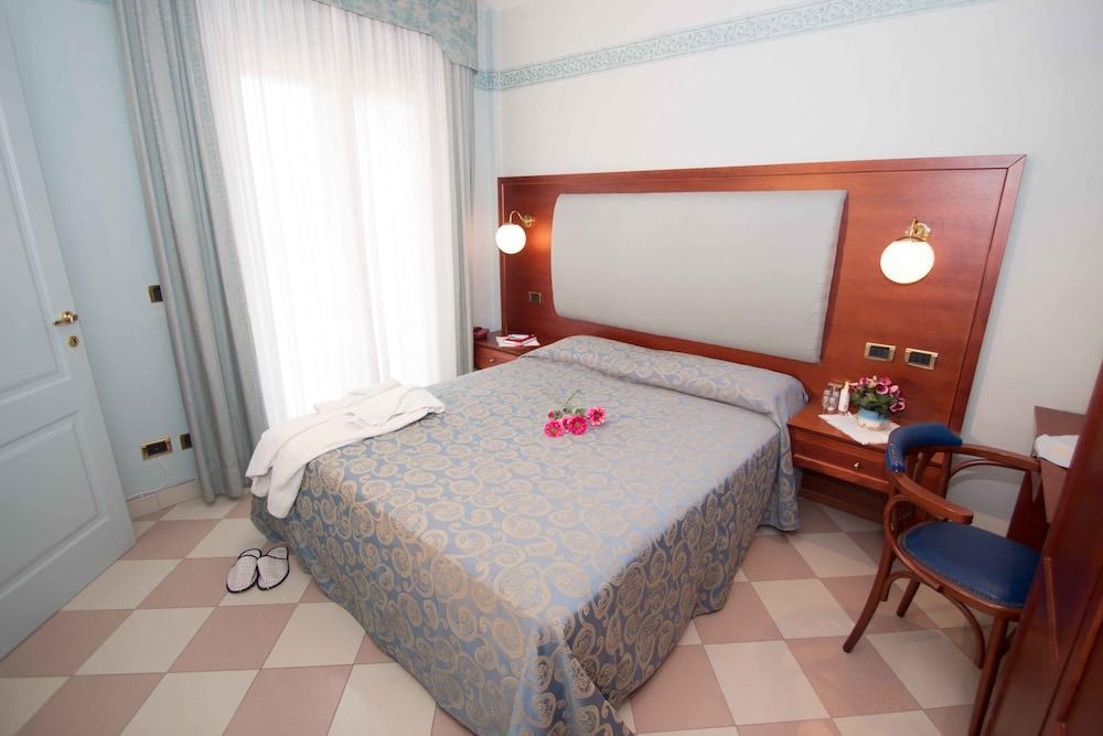 Hotel Costazzurra Grottammare Esterno foto