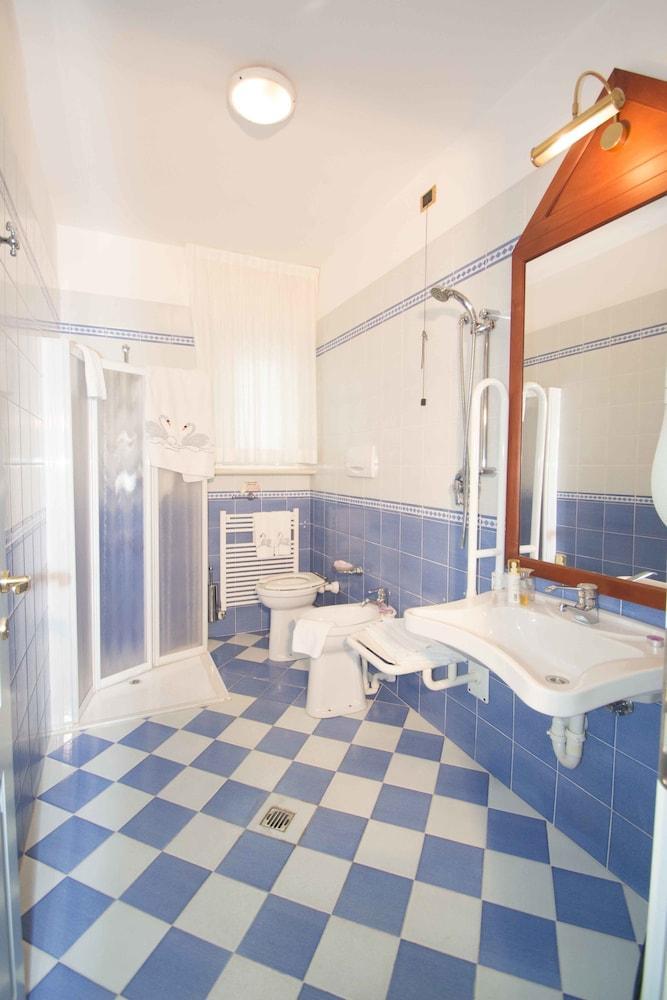 Hotel Costazzurra Grottammare Esterno foto